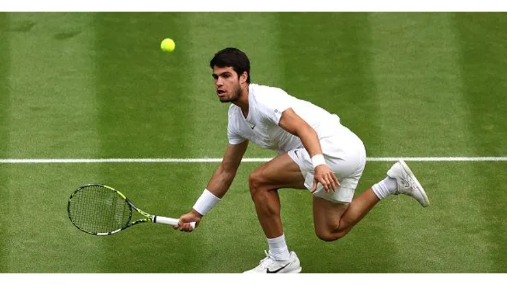 Alcaraz busca chegar na final de Wimbledon nesta sexta-feira (14)