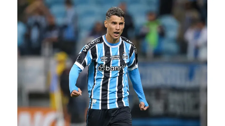 Ferreira em ação no Grêmio - Foto: Pedro H. Tesch/AGIF