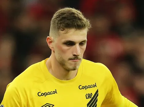 Bento é surpreendido no Athletico-PR com declaração do presidente do Benfica