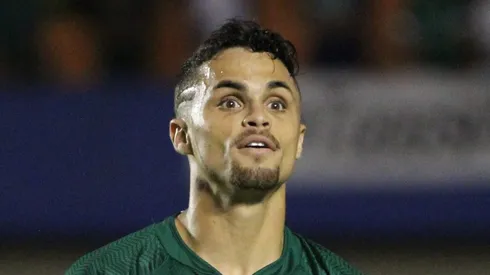 GO - Goiania - 16/10/2019 - Brasileiro A 2019 Goias x Corinthians - Michael jogador do Goias durante partida contra o Corinthians no estadio Serra Dourada pelo campeonato Brasileiro A 2019. Foto: Heber Gomes/AGIF