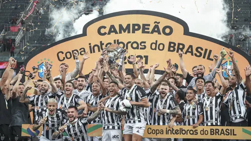 Elenco do Atlético-MG de 2021, campeão de tudo no Brasil. Foto: Flickr oficial Atlético-MG/Pedro Souza