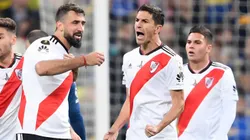 Foto: Getty Images - Lucas Pratto (à esquerda) foi contatado pelo Santos e pode reforçar time de Paulo Turra
