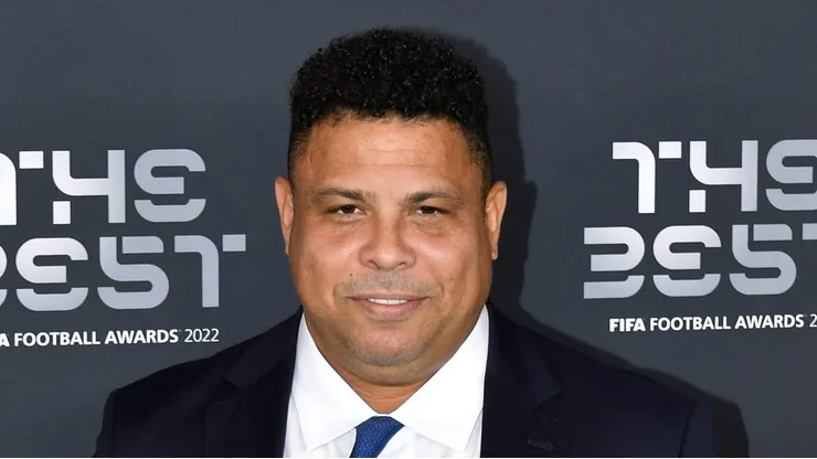 PARIS, FRANCE - FEBRUARY 27: Ronaldo poses for a photo on the Green Carpet ahead of The Best FIFA Football Awards 2022 on February 27, 2023 in Paris, France. (Photo by Aurelien Meunier/Getty Images)