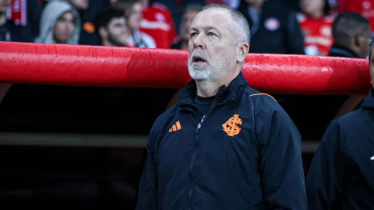 Foto: Maxi Franzoi/AGIF - Mano Menezes: técnico deu aval para saída no Inter