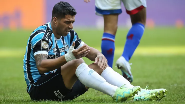 Foto: Pedro H. Tesch/AGIF - Suárez sofre com dores antes mesmo de chegar ao Grêmio.