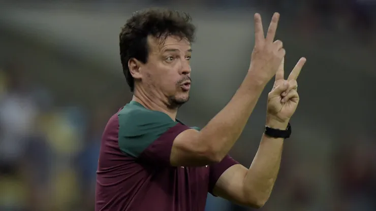 RJ - RIO DE JANEIRO - 27/06/2023 - LIBERTADORES 2023, FLUMINENSE X SPORTING CRISTAL - Fernando Diniz tecnico do Fluminense durante partida contra o Sporting Cristal no estadio Maracana pelo campeonato Libertadores 2023. Foto: ALEXANDRE LOUREIRO/AGIF