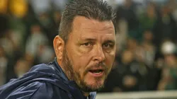 PR - CURITIBA - 08/07/2023 - BRASILEIRO A 2023, CORITIBA X AMERICA-MG - Thiago Kosloski tecnico do Coritiba durante partida contra o America-MG no estadio Couto Pereira pelo campeonato Brasileiro A 2023. Foto: Gabriel Machado/AGIF