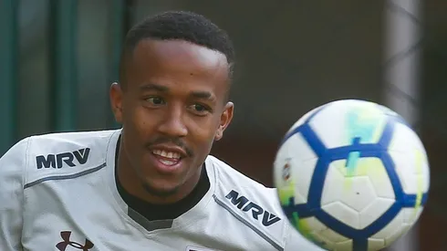 SP - Sao Paulo - 04/05/2018 - Treino do Sao Paulo - Militao durante treino do Sao Paulo no CT Barra Funda. Foto: Marcello Zambrana/AGIF