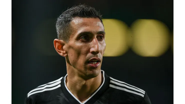 Torcida do Flamengo não para e Allan e pede ‘parça’ de Di Maria no Mengão