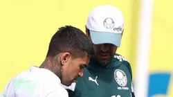 Foto: Divulgação Flickr Palmeiras/Cesar Greco - Dudu conversa com Abel Ferreira