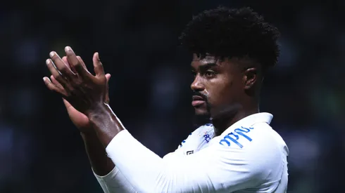 SP - Sao Paulo - 18/09/2022 - BRASILEIRO A 2022, PALMEIRAS X SANTOS - Eduardo Bauermann jogador do Santos durante partida contra o Palmeiras no estadio Arena Allianz Parque pelo campeonato Brasileiro A 2022. Foto: Ettore Chiereguini/AGIF