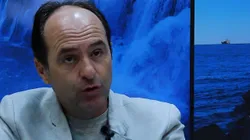 Foto: Reprodução/Youtube - Simon falou sobre lance que gerou reclamação do Grêmio.