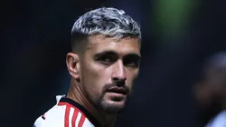 SP - SAO PAULO - 08/07/2023 - BRASILEIRO A 2023, PALMEIRAS X FLAMENGO - De Arrascaeta jogador do Flamengo durante partida contra o Palmeiras no estadio Arena Allianz Parque pelo campeonato Brasileiro A 2023. Foto: Ettore Chiereguini/AGIF