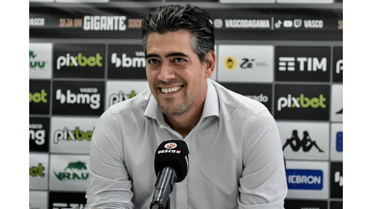 Thiago Ribeiro/AGIF - Vasco encaminha acerto com novo comandante