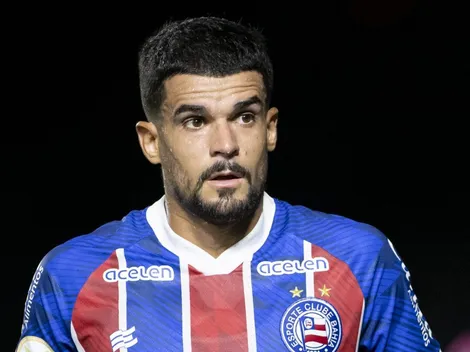 Reviravolta no Bahia: Novo lateral é confirmado e pode mudar o rumo do confronto contra o Grêmio