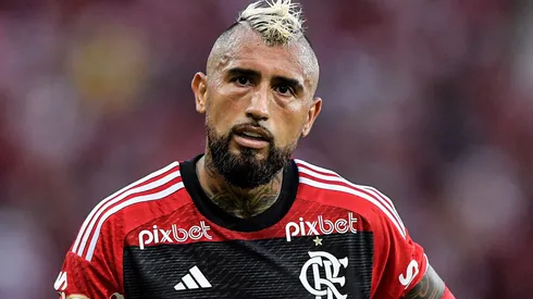 RJ - RIO DE JANEIRO - 30/04/2023 - BRASILEIRO A 2023, FLAMENGO X BOTAFOGO - Vidal jogador do Flamengo durante partida contra o Botafogo no estadio Maracana pelo campeonato BRASILEIRO A 2023. Foto: Thiago Ribeiro/AGIF