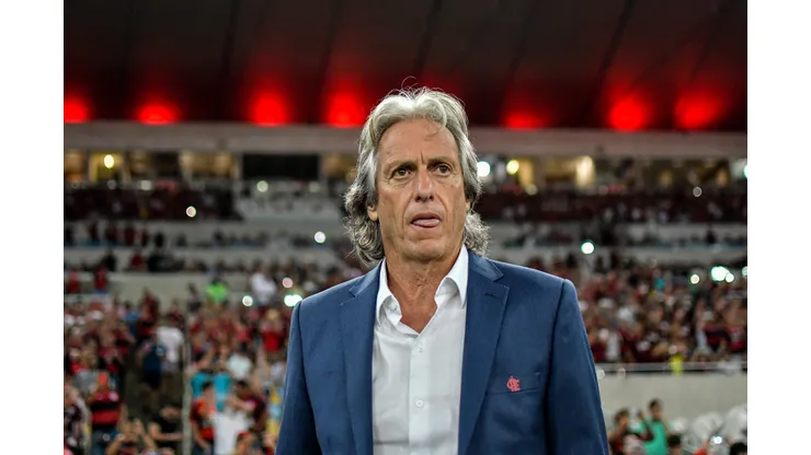 Thiago Ribeiro/AGIF - Técnico ex-Flamengo colocou craque no mercado