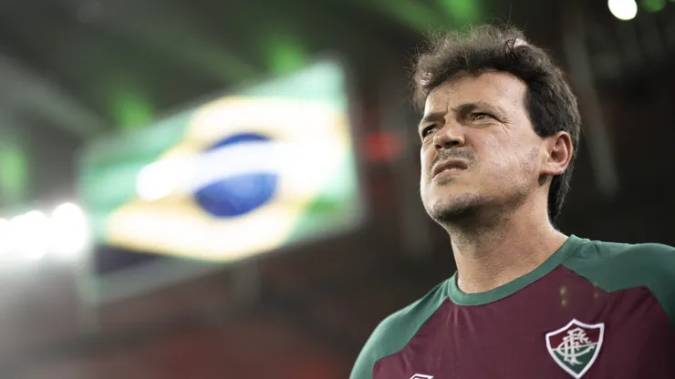 Jorge Rodrigues/AGIF - Diniz, treinador.
