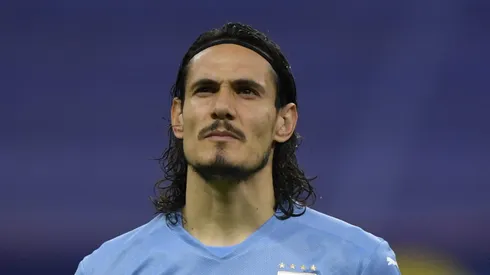 BRASILIA, BRAZIL - JUNE 18: Edinson Cavani of Uruguay looks on prior to a group A match between Argentina and Chile as part of Conmebol Copa America Brazil 2021 at Mane Garrincha Stadium on June 18, 2021 in Brasilia, Brazil. (Photo by Pedro Vilela/Getty Images)