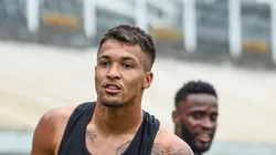 SP - SANTOS - 09/07/2023 - BRASILEIRO A 2023, SANTOS X GOIAS - Marcos Leonardo jogador do Santos comemora seu segundo gol com jogadores do seu time durante partida contra o Goias no estadio Vila Belmiro pelo campeonato Brasileiro A 2023. Foto: Fernanda Luz/AGIF