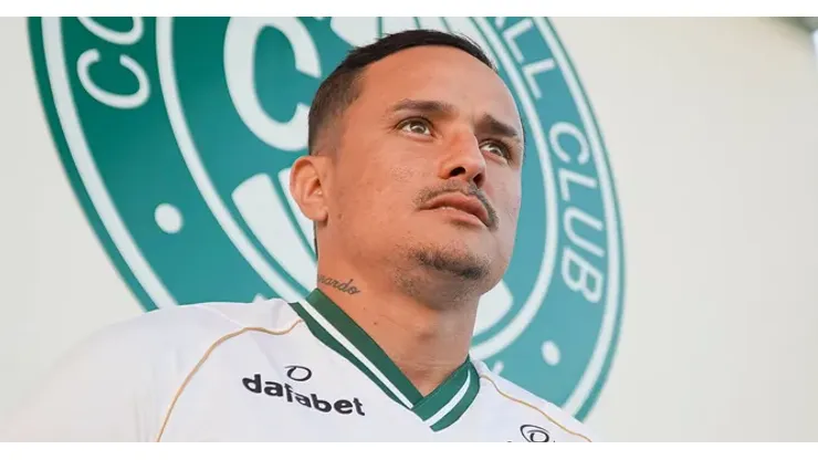 Foto: Divulgação/Coritiba - Edu fechou com o Coritiba