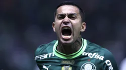 SP - SAO PAULO - 08/07/2023 - BRASILEIRO A 2023, PALMEIRAS X FLAMENGO - Dudu jogador do Palmeiras comemora seu gol durante partida contra o Flamengo no estadio Arena Allianz Parque pelo campeonato Brasileiro A 2023. Foto: Marcello Zambrana/AGIF