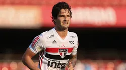 Foto: Marcello Zambrana/AGIF - O jogador Alexandre Pato, em foto de arquivo, atuando pelo Sao Paulo Futebol Clube no ano de 2019.