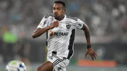 RJ - RIO DE JANEIRO - 07/05/2023 - BRASILEIRO A 2023, BOTAFOGO X ATLETICO-MG - Edenilson jogador do Atletico-MG durante partida contra o Botafogo no estadio Engenhao pelo campeonato BRASILEIRO A 2023. Foto: Thiago Ribeiro/AGIF