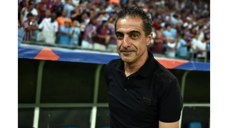 Foto: Walmir Cirne/AGIF- Renato Paiva tem retorno de jogadores importantes