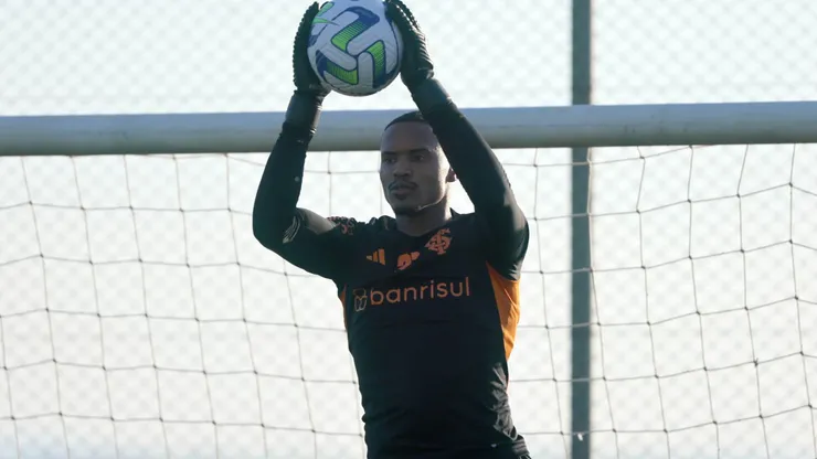 Foto: Ricardo Duarte/Internacional/Divulgação - John: titular ganhou concorrência no Colorado