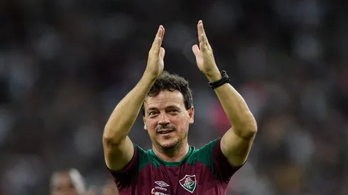 Fernando Diniz, técnico do Fluminense, comemoram vitória ao final da partida contra o River Plate no Maracanã pela Libertadores 2023. Foto: Thiago Ribeiro/AGIF