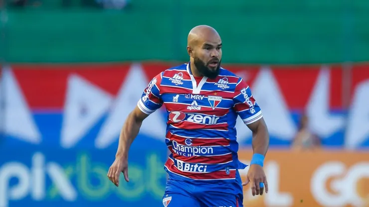 Zé Welison foi revelado pelo Vitória
