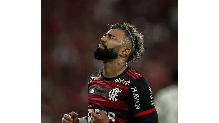 RJ - Rio de Janeiro - 20/04/2022 - BRASILEIRO A 2022, FLAMENGO X PALMEIRAS - Gabigol jogador do Flamengo lamenta chance perdida durante partida contra o Palmeiras no estadio Maracana pelo campeonato Brasileiro A 2022. Foto: AGIF/AGIF