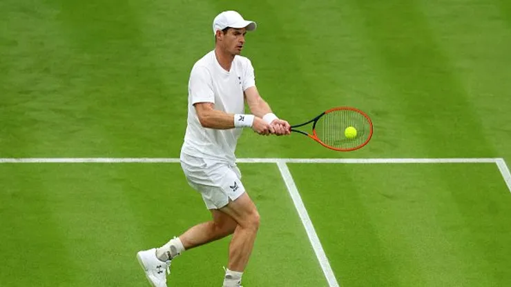 Bicampeão, Murray brilhou na primeira rodada de Wimbledon
