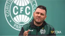 Reprodução/TV Coxa - Interino deu sinal verde para saída de jogadores