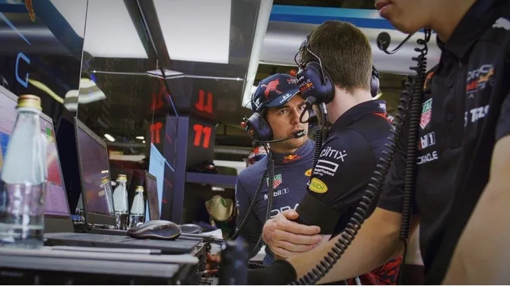 Sergio Pérez usou a paciência em corrida de F1 (Foto: Reprodução/youtube)
