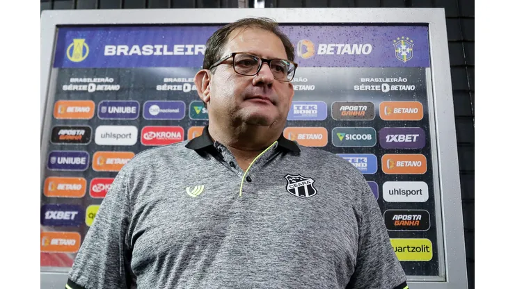 Rafael Vieira/AGIF - Guto Ferreira tem a missão de levar o Ceará de volta a elite do futebol nacional