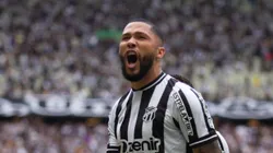 CE - FORTALEZA - 18/03/2023 - CEARENSE 2023, CEARA X IGUATU - Vitor Gabriel jogador do Ceara comemora seu gol durante partida contra o Iguatu no estadio Arena Castelao pelo campeonato Cearense 2023.