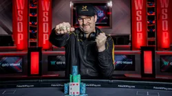 Phil Hellmuth é o recordista de braceletes na WSOP (Foto: Divulgação/WSOP)