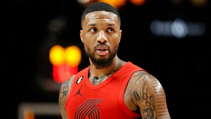 Lillard segue de futuro incerto na NBA
