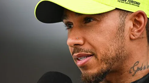 Hamilton segue com contrato com a Mercedes até o fim deste ano