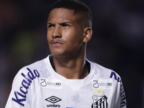 "Inacreditável"; Santos decide onde vai usar dinheiro da venda de Ângelo e revolta torcida