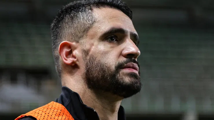 Foto: Gilson Junio/AGIF - Renato Augusto: meia tem futuro incerto no Corinthians