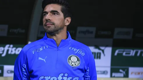 Foto: Ettore Chiereguini/AGIF - Abel Ferreira: português gosta do futebol de jovem do Palmeiras