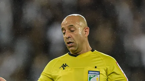 Foto: Thiago Ribeiro/AGIF - Jean Pierre sofre punição