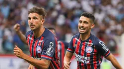 BA - Salvador - 04/02/2023 - COPA DO NORDESTE 2023, BAHIA X FERROVIARIO - Lucas Mugni jogador do Bahia comemora seu gol com Daniel jogador da sua equipe durante partida contra o Ferroviario no estadio Arena Fonte Nova pelo campeonato Copa do Nordeste 2023. Foto: Renan Oliveira/AGIF