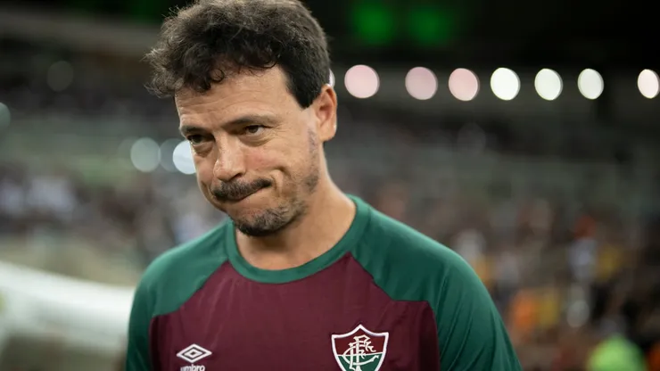 Foto: Jorge Rodrigues/AGIF - Diniz: técnico tem problema no time titular