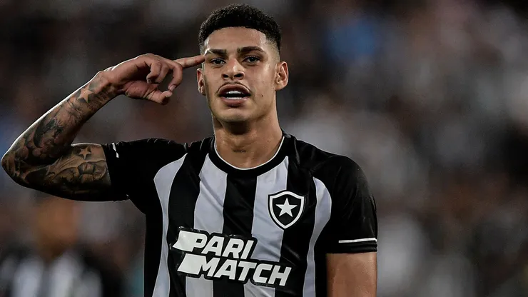 Luís Henrique jogador do Botafogo - Foto: Thiago Ribeiro/AGIF