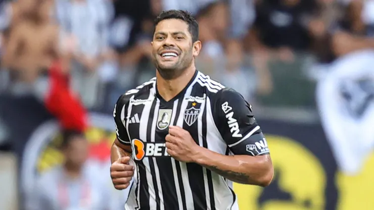 Foto: Gilson Lobo/AGIF - Hulk, jogador do Atletico-MG, comemora seu gol durante partida contra o America-MG, no estadio Mineirao pelo campeonato Brasileiro A 2023.