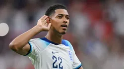 Jude Bellingham em ação pela Inglaterra na Copa do Mundo do Catar 2022 Foto: Dan Mullan/Getty Images